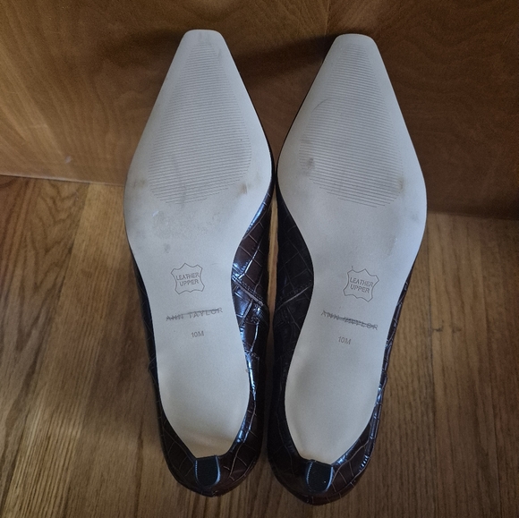 Ann Taylor Leather Ankle Chain Crocodile Print Bootie, size 10M NWOB NWOT - Picture 13 of 15